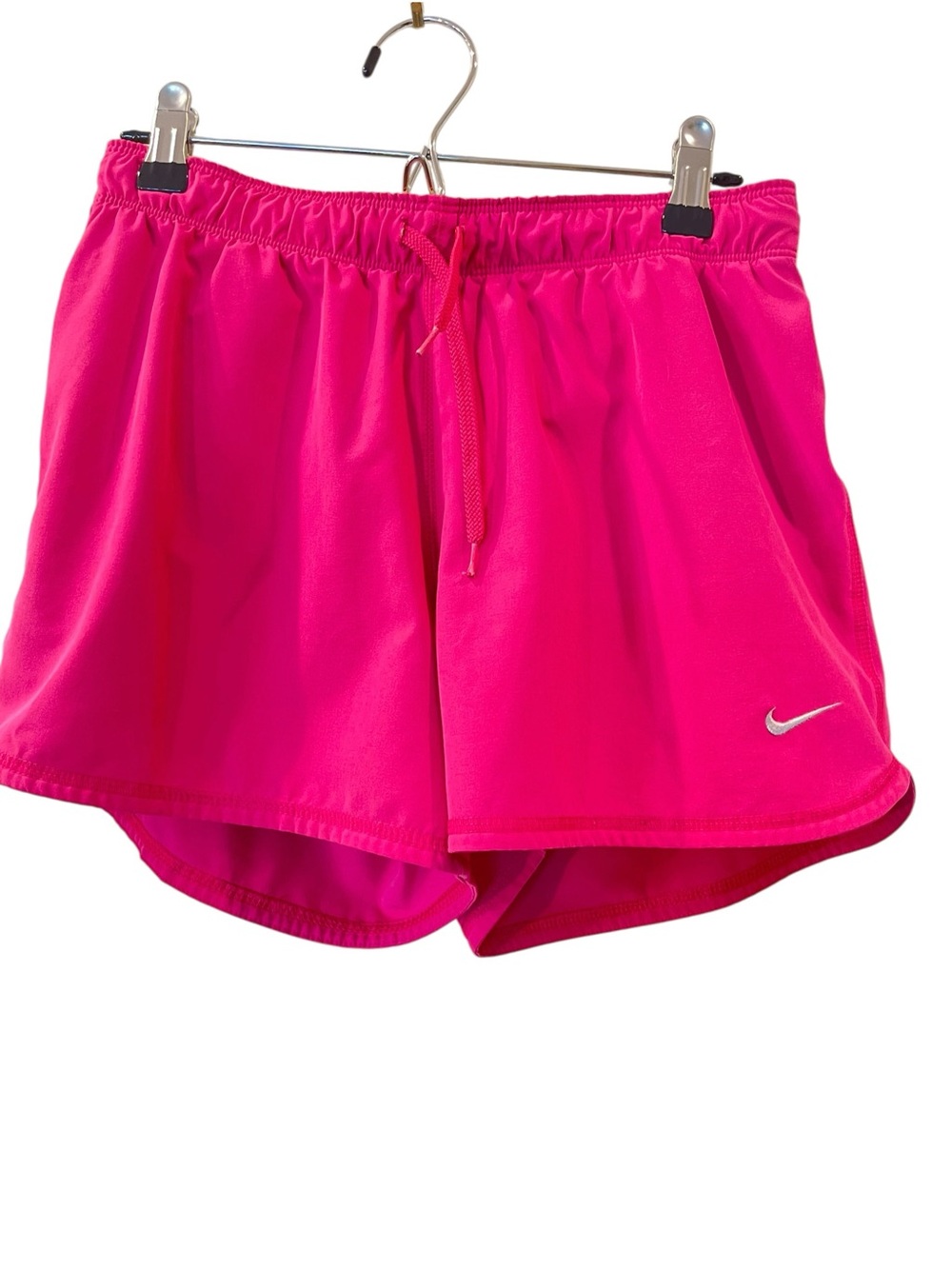 Nike Dri-FIT Women’s Hot Pink Athletic Activewear Shorts Elastic Waist Large